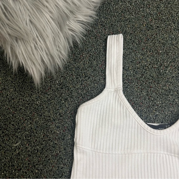 PREETYLITTLETHING White Underline Boning Style Corset Tank Top Casual Shirt Sz 4 - Picture 4 of 15